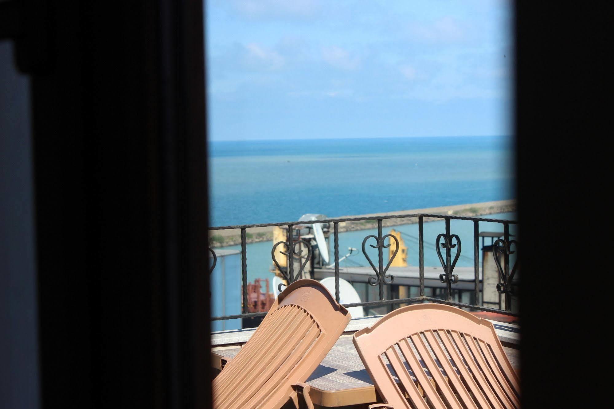 Nazar Hotel Trabzon Bagian luar foto